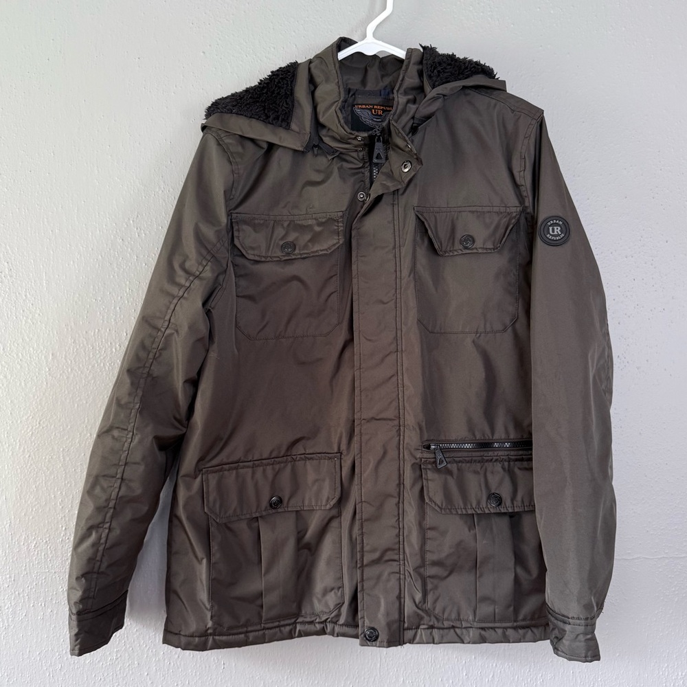 Urban Republic Winter Jacket Olive Green Faux Fur Hood M Cargo Pockets Full Zip
